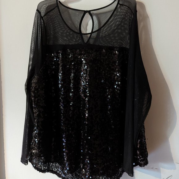Elegant Black sequined top with mesh - Picture 1 of 4